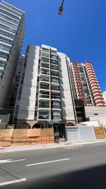 Apartamento 2 quartos transformado em 3 quartos com 80m² na Praia do Canto - Foto 1